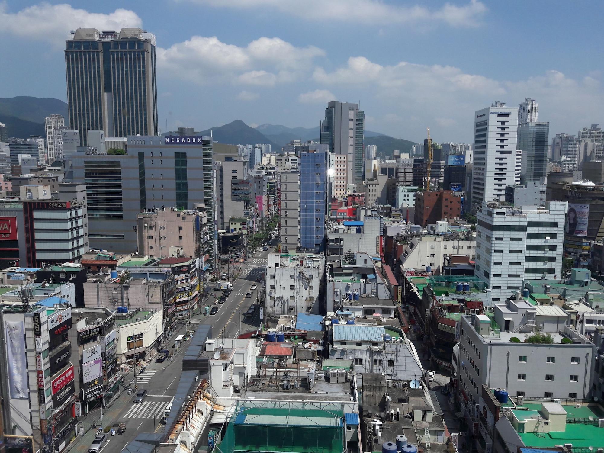 Solaria Nishitetsu Hotel Busan Esterno foto