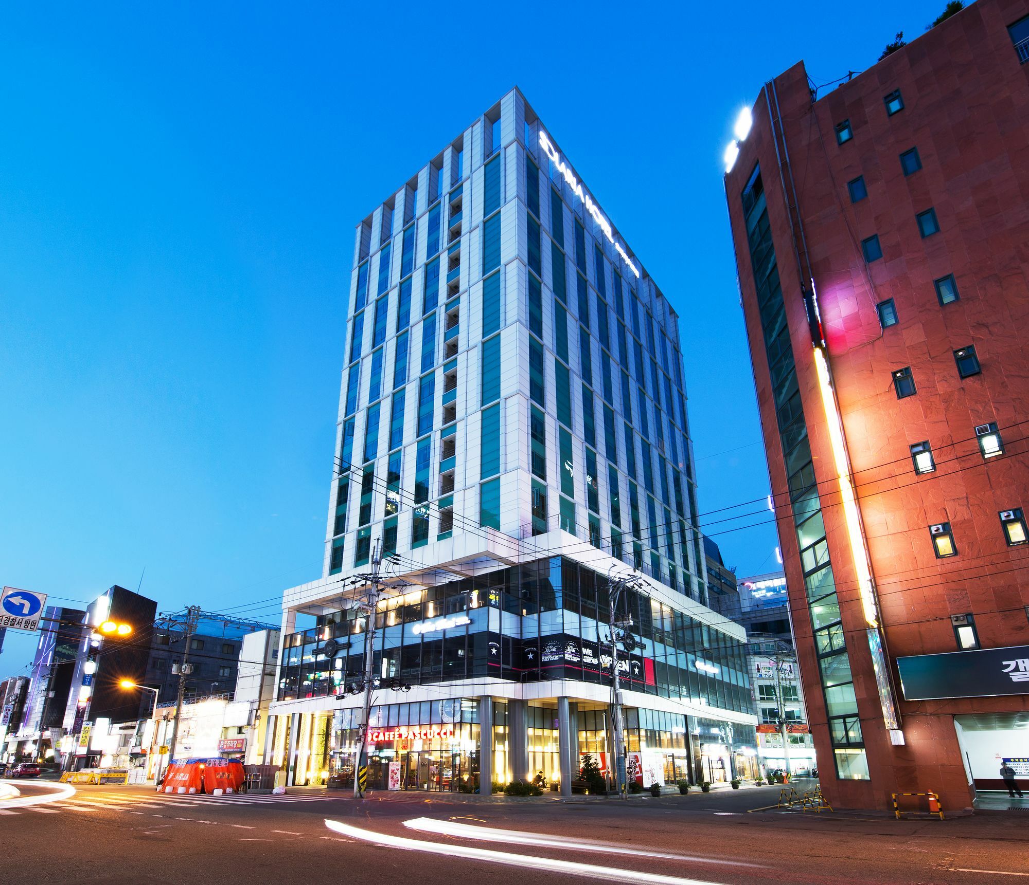 Solaria Nishitetsu Hotel Busan Esterno foto